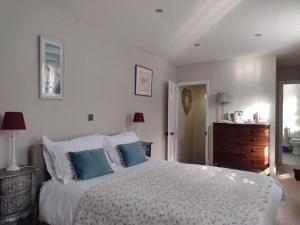 Postel nebo postele na pokoji v ubytování Number 4