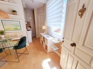 Kép ApartaSuite Centro Histórico Ático tranquilo y luminoso en el corazón de Granada szállásáról Granadában a galériában
