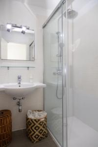 A bathroom at Vistas al Mar junto a la Playa 3D