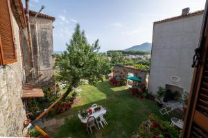 Nespecifikovaný výhled na hory nebo výhled na hory při pohledu z bed and breakfast + 23 fotografií