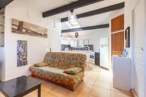 Køkken eller tekøkken på Appartement - Portes Des Calanques