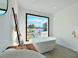 Zdjęcie z galerii obiektu INIBIZA VILLAS - Villa Bello w mieście San Antonio
