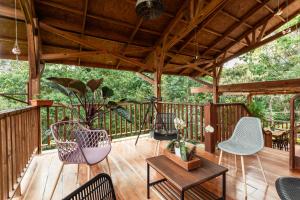 Balkón nebo terasa v ubytování Tominejo Ecolodge - Casas en los árboles