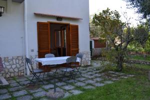 Κήπος έξω από το Le Gemelle