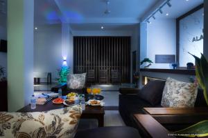 Posezení v ubytování Hotel Alaskabay Arugambay