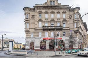 Central - Comfy Studio with AC 1087 Budapest, Baross tér 4 kép - 2