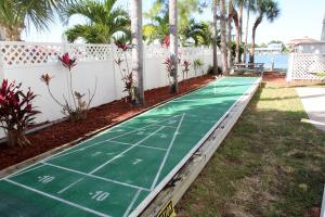 Gallery image of Chart House Suites on Clearwater Bay in Clearwater Beach