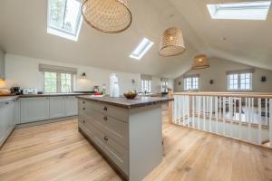 Kuchyň nebo kuchyňský kout v ubytování Garden Cottage Brancaster