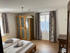Postel nebo postele na pokoji v ubytování Ferienwohnung Elisabeth