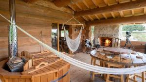 Ruang duduk di La cabane du trappeur +4 gambar