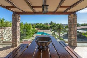 Balkón nebo terasa v ubytování Vintage Suites Trikala