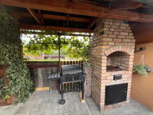 Gril dostupný pro hosty v bed and breakfast