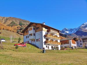 Gallery image of Residence Alpin in Melago