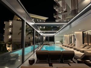 Bazén v ubytování Andon Lapa Hotel & Spa nebo v jeho okolí