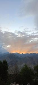 Photo de la galerie de l'établissement nako valley home stay, à Nako