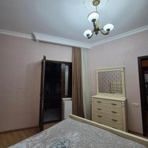 Postel nebo postele na pokoji v ubytování Apartment Cozy House 1