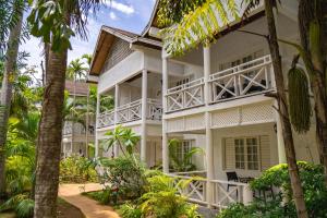 Vrt pred nastanitvijo Merrils Beach Resort II