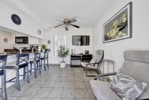 TV a/nebo společenská místnost v ubytování 3 Bedrooms