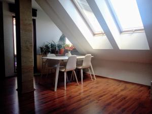 Ảnh trong thư viện ảnh của Dwupoziomowy apartament zielone spokojne rodzinne ở Wysoka +8 ảnh