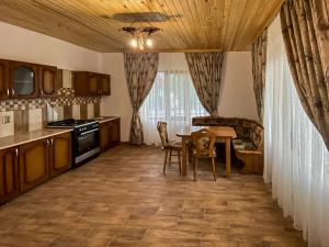 Kuchyň nebo kuchyňský kout v ubytování Casa Bala SMN
