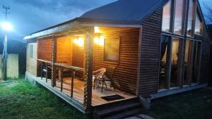 Budova, kde se chata nachází