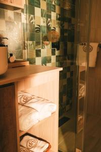 Phòng tắm tại drb Suites