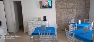 TV a/nebo společenská místnost v ubytování Al Mare Fuori