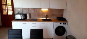 Fotografie z fotogalerie ubytování Holiday home Drage/Biograd Riviera 39728 v destinaci Drage