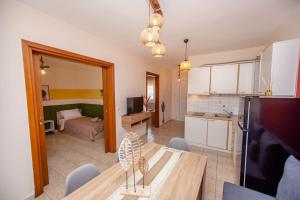 Η κουζίνα ή μικρή κουζίνα στο Theros 5