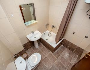 Ένα μπάνιο στο Theros 5 +13 φωτογραφίες