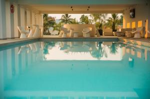 Bazén v ubytování Hotel Aqua Spa & Resort nebo v jeho okolí