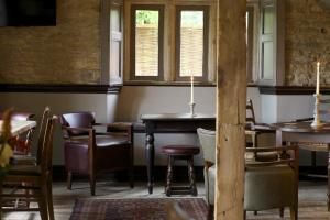 Prostor za sedenje u objektu Pear Tree Inn Whitley