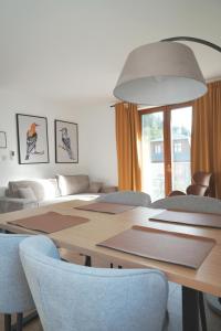 Posedenie v ubytovaní Villa Monica Apartamenty