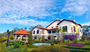 Zahrada ubytování Dalat Cadasa Resort