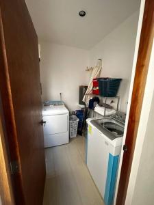 A kitchen or kitchenette at Your relaxation oasis in progreso