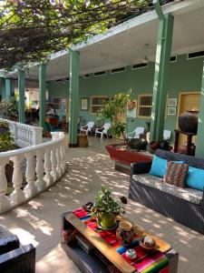Χώρος καθιστικού στο Hotel Villa de las Palmas