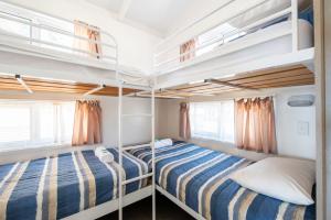 Postel nebo postele na pokoji v ubytování Echo Holiday Parks - Waikerie + 114 fotografií