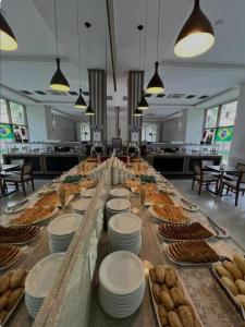 Jídlo v hotelu nebo okolí + 8 fotografií
