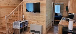 TV a/nebo společenská místnost v ubytování Lucky Guesthouse