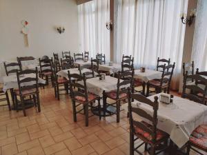 Restaurace v ubytování Hotel Liliana