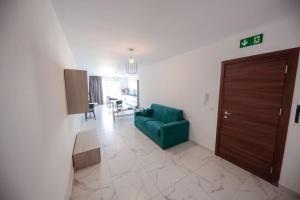 Posezení v ubytování Go Exchange, Block D, Apt 6 Entire Unit