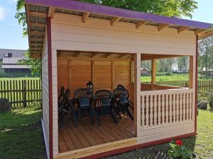 Imagen de la galería de Sodyba pas Babą - namas KLASIKA, en Palanga