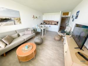 Μια τηλεόραση ή/και κέντρο ψυχαγωγίας στο Kugelbakeblick 51