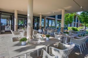 Restaurace v ubytování Alsóörs Marina
