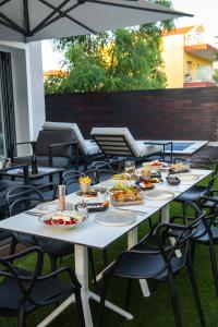 Mad på hotellet eller i nærheden