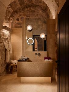 A bathroom at Argos in Cappadocia