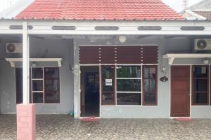 Η πρόσοψη ή η είσοδος του Hannie House II RedPartner