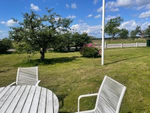 Zahrada ubytování Kapelludden Östra Öland