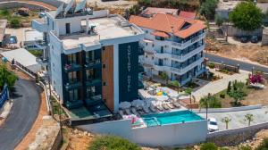 Bazén v ubytování Sunlight Hotel nebo v jeho okolí