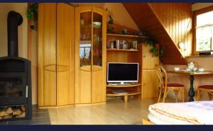 TV a/nebo společenská místnost v ubytování Haus Pretzfeld